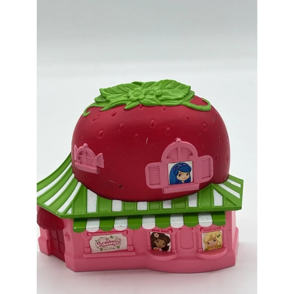 RARE Strawberry Shortcake Cake Topper 2 Pieces Set. Vintage